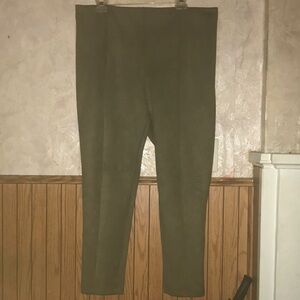 Olive green suede like pull on loft pants (XL)